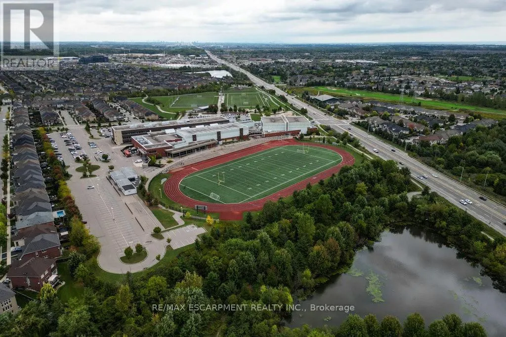 401 - 3070 ROTARY WAY