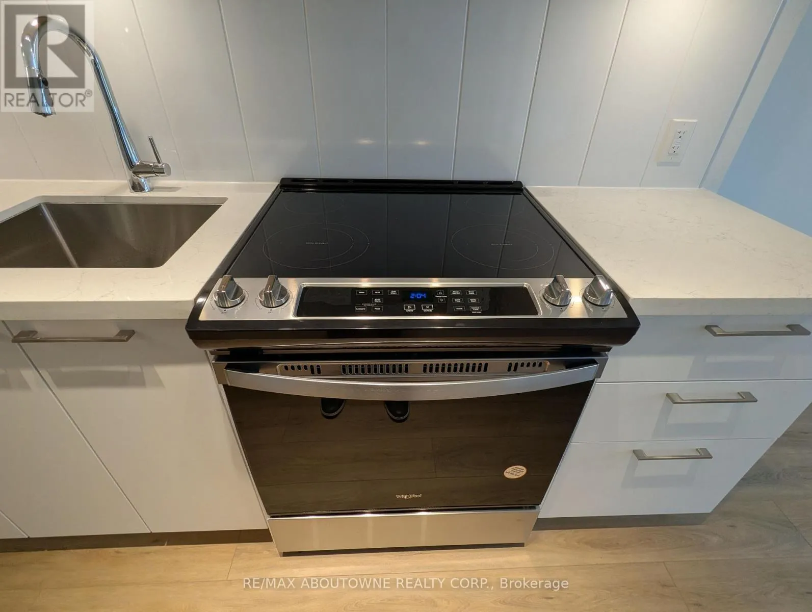 309 - 500 PLAINS ROAD E