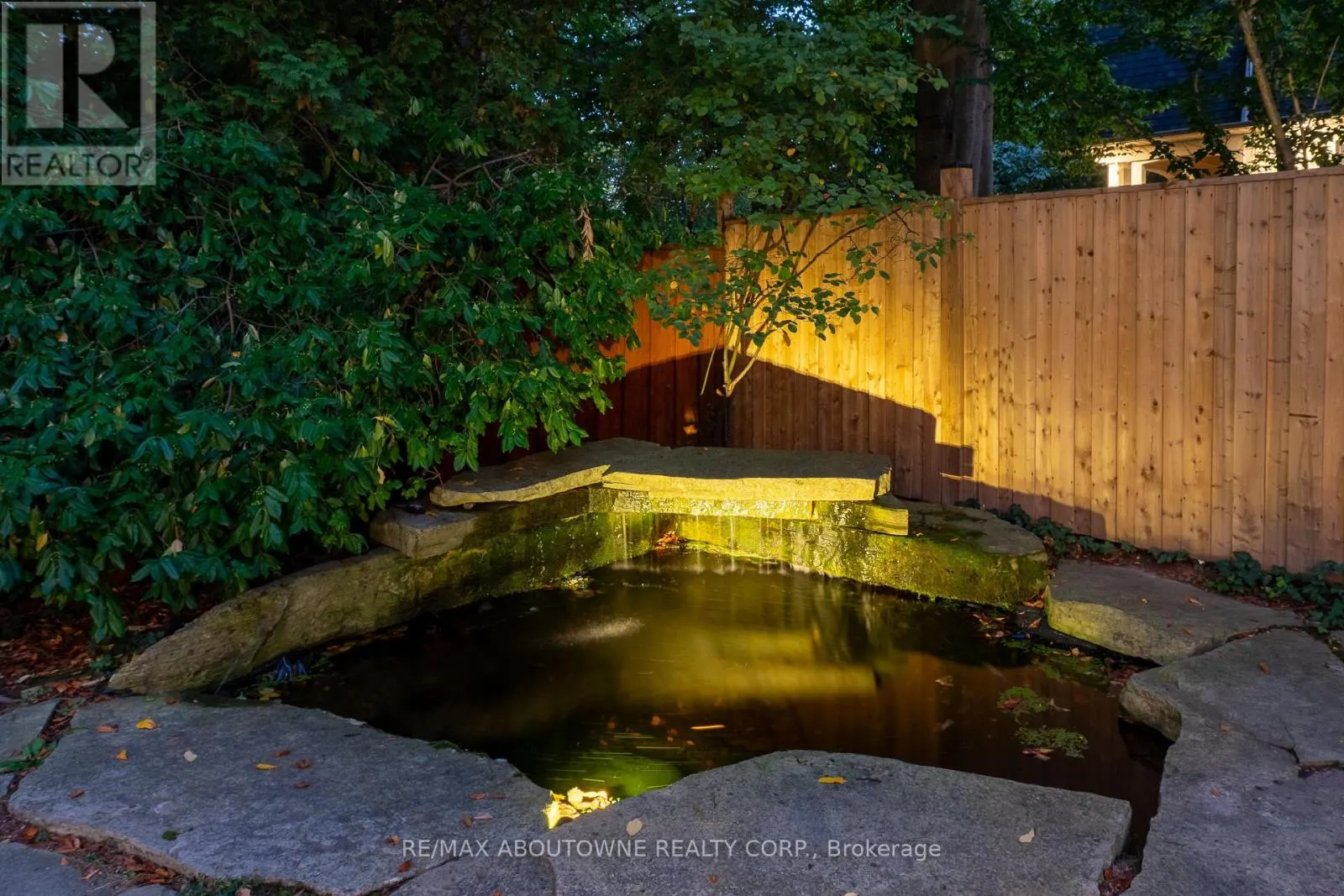 206 ROSSMORE BOULEVARD