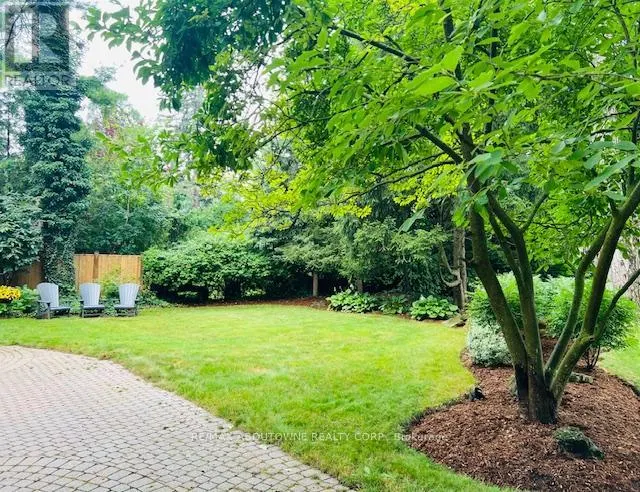 206 ROSSMORE BOULEVARD