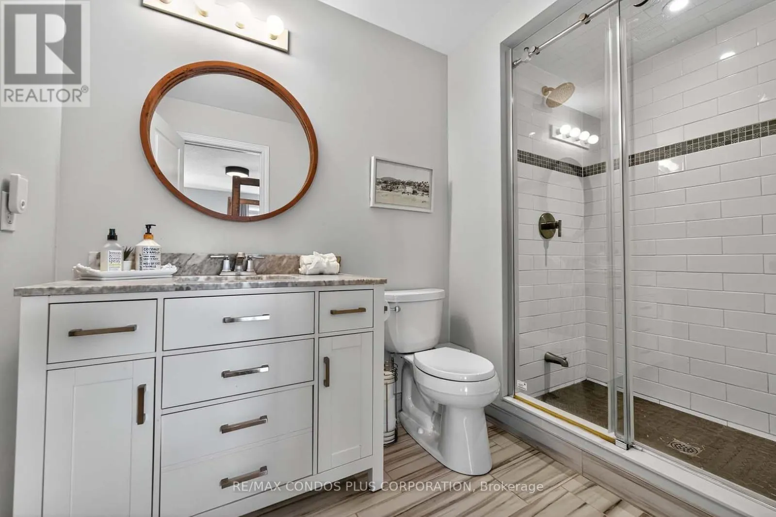 4 - 1491 PLAINS ROAD W