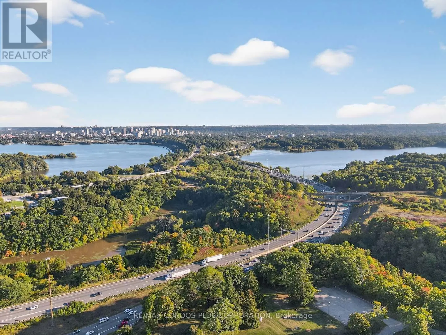 4 - 1491 PLAINS ROAD W