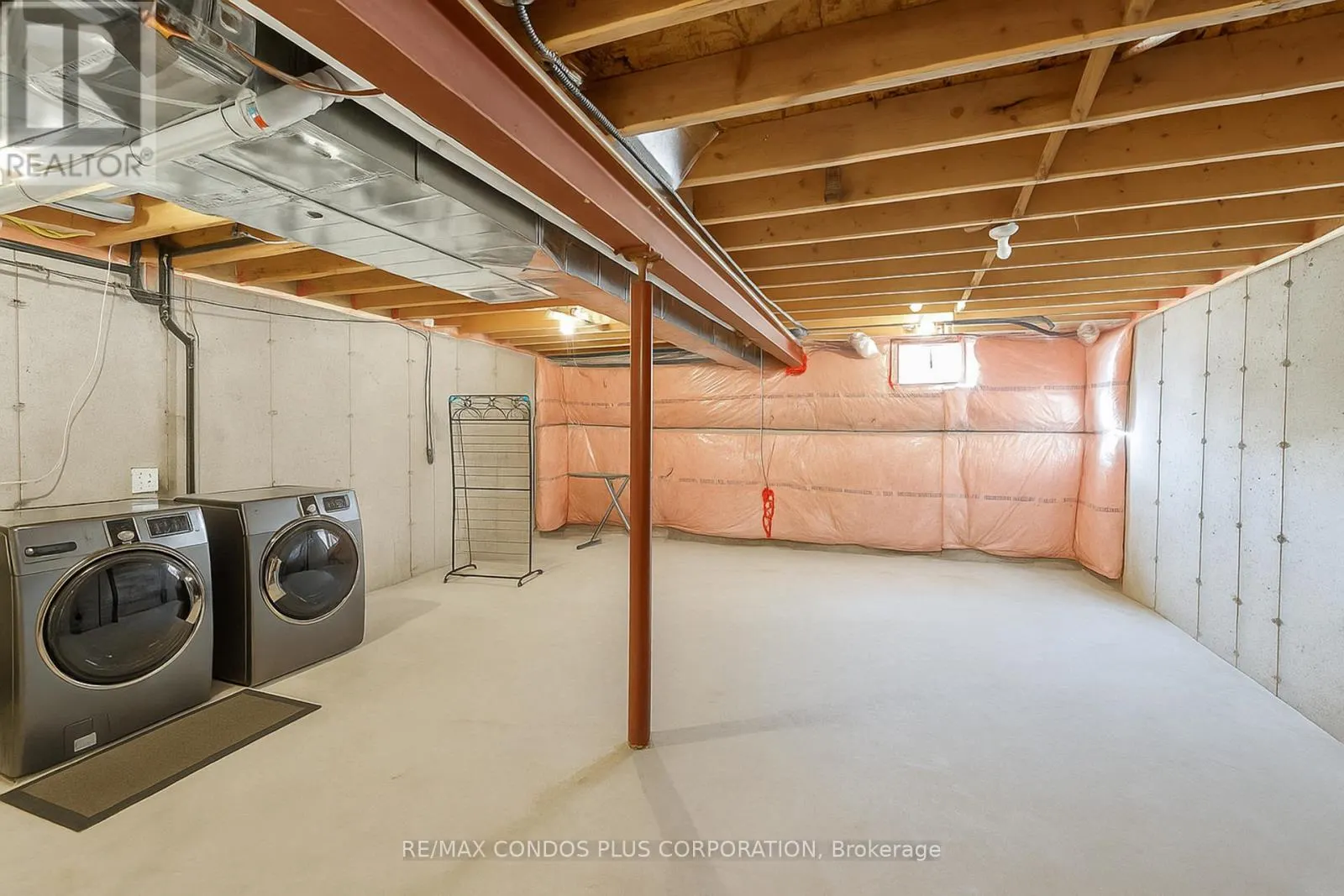 4 - 1491 PLAINS ROAD W