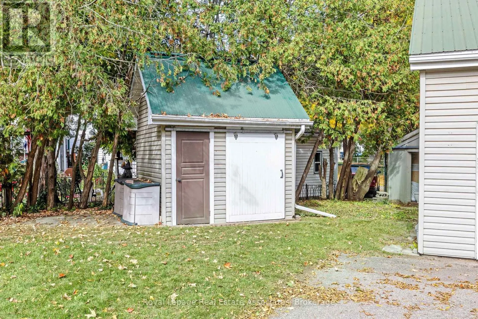 85 AND 0 GUELPH STREET