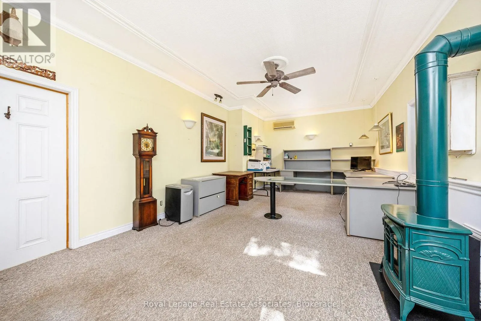 85 AND 0 GUELPH STREET