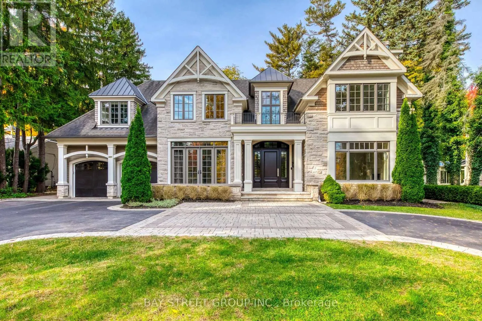 1031 LAKESHORE ROAD W