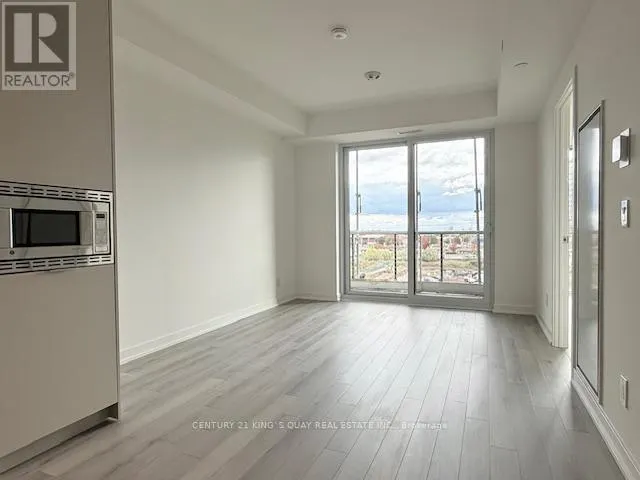 508 - 3071 TRAFALGAR ROAD