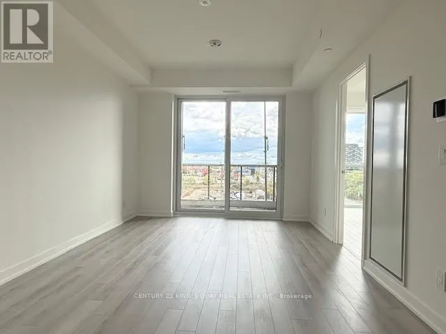 508 - 3071 TRAFALGAR ROAD