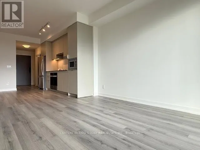 508 - 3071 TRAFALGAR ROAD