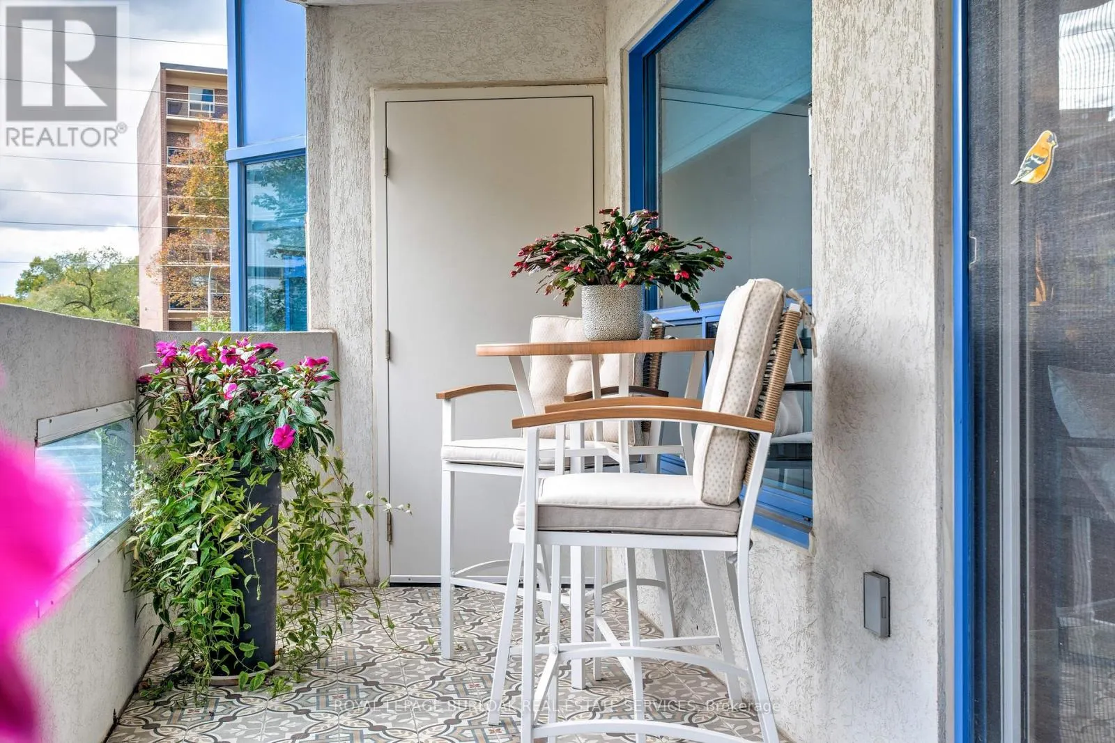 204 - 1272 ONTARIO STREET