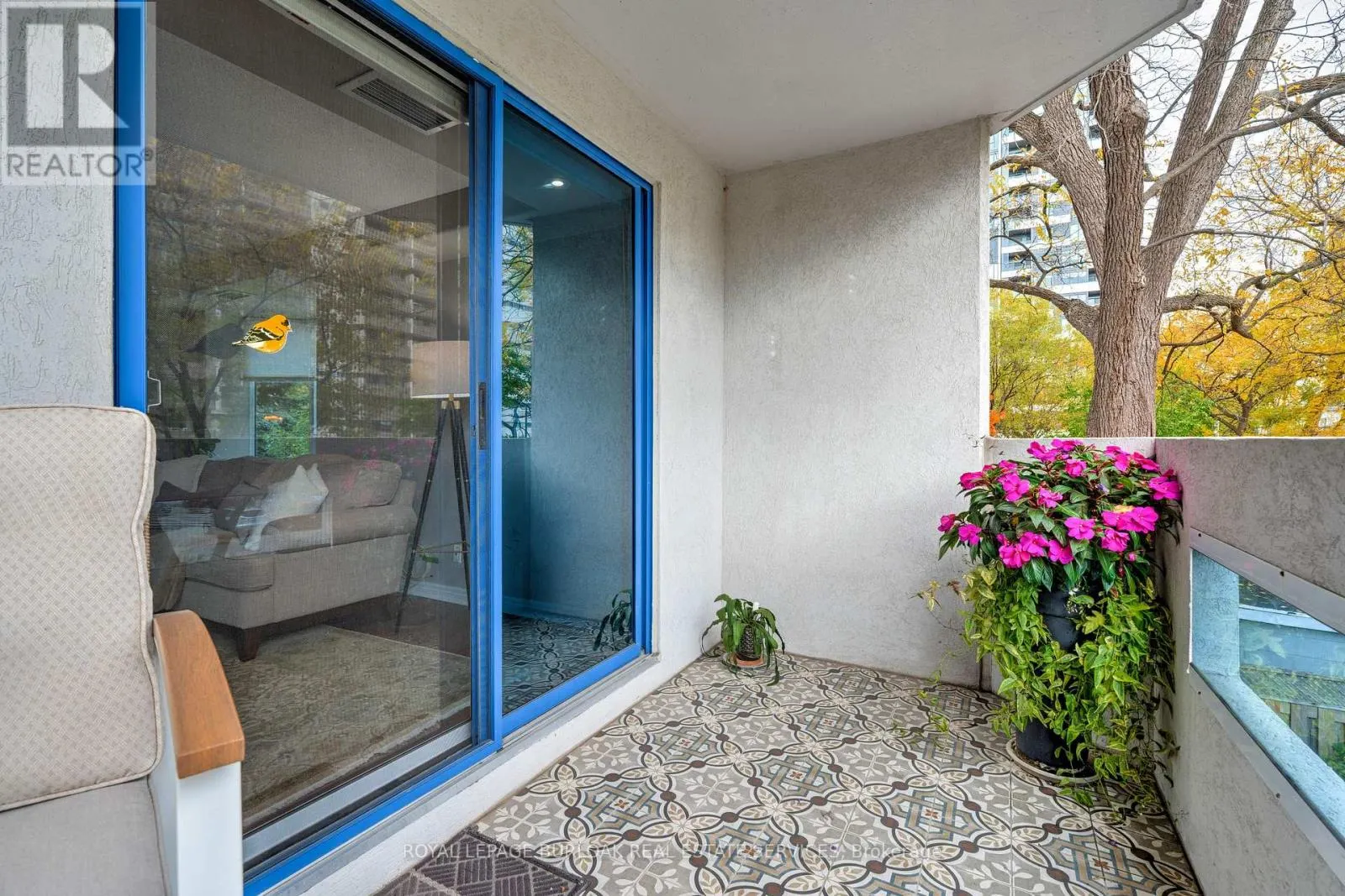 204 - 1272 ONTARIO STREET