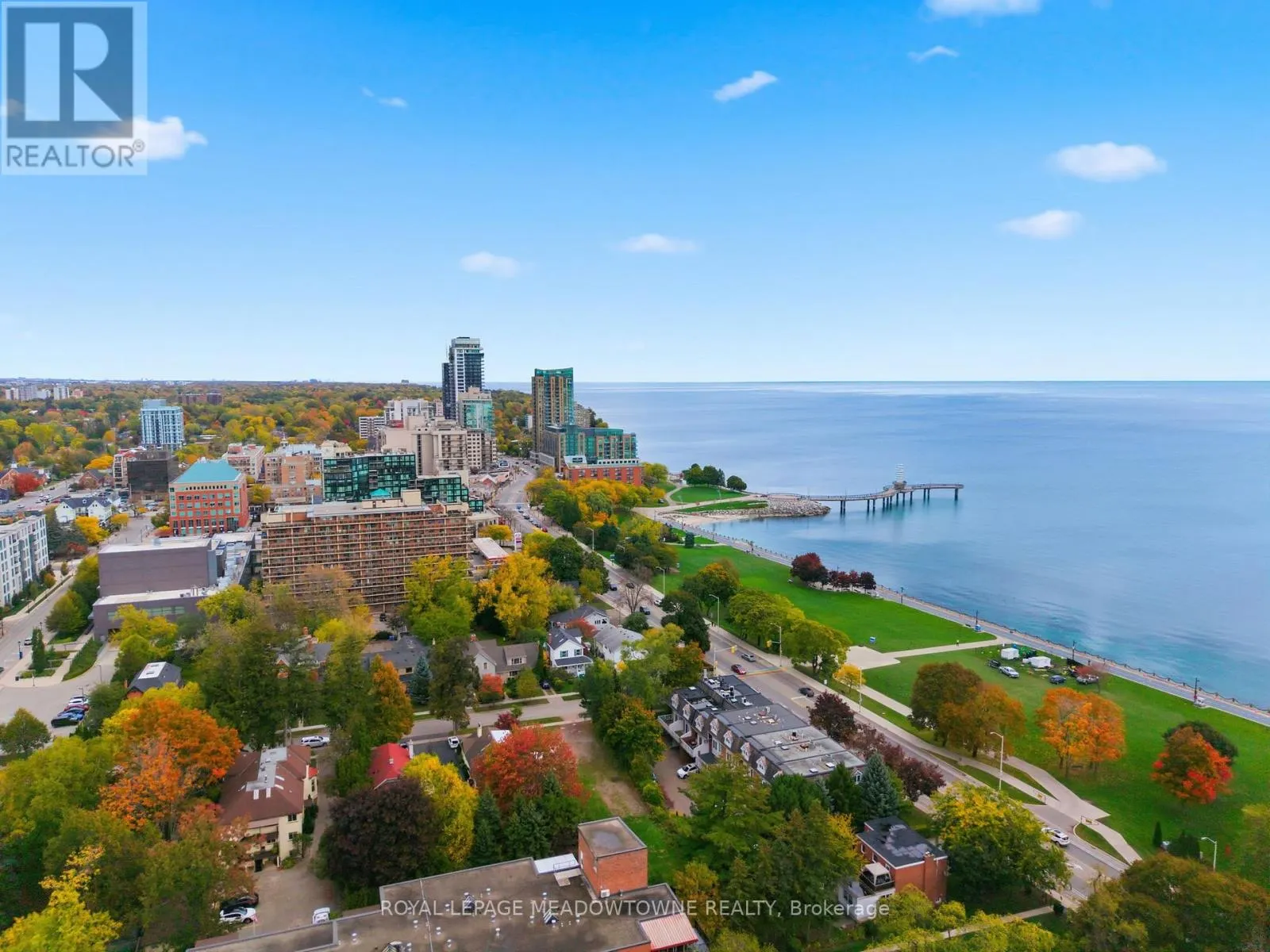 15 - 1351 LAKESHORE ROAD