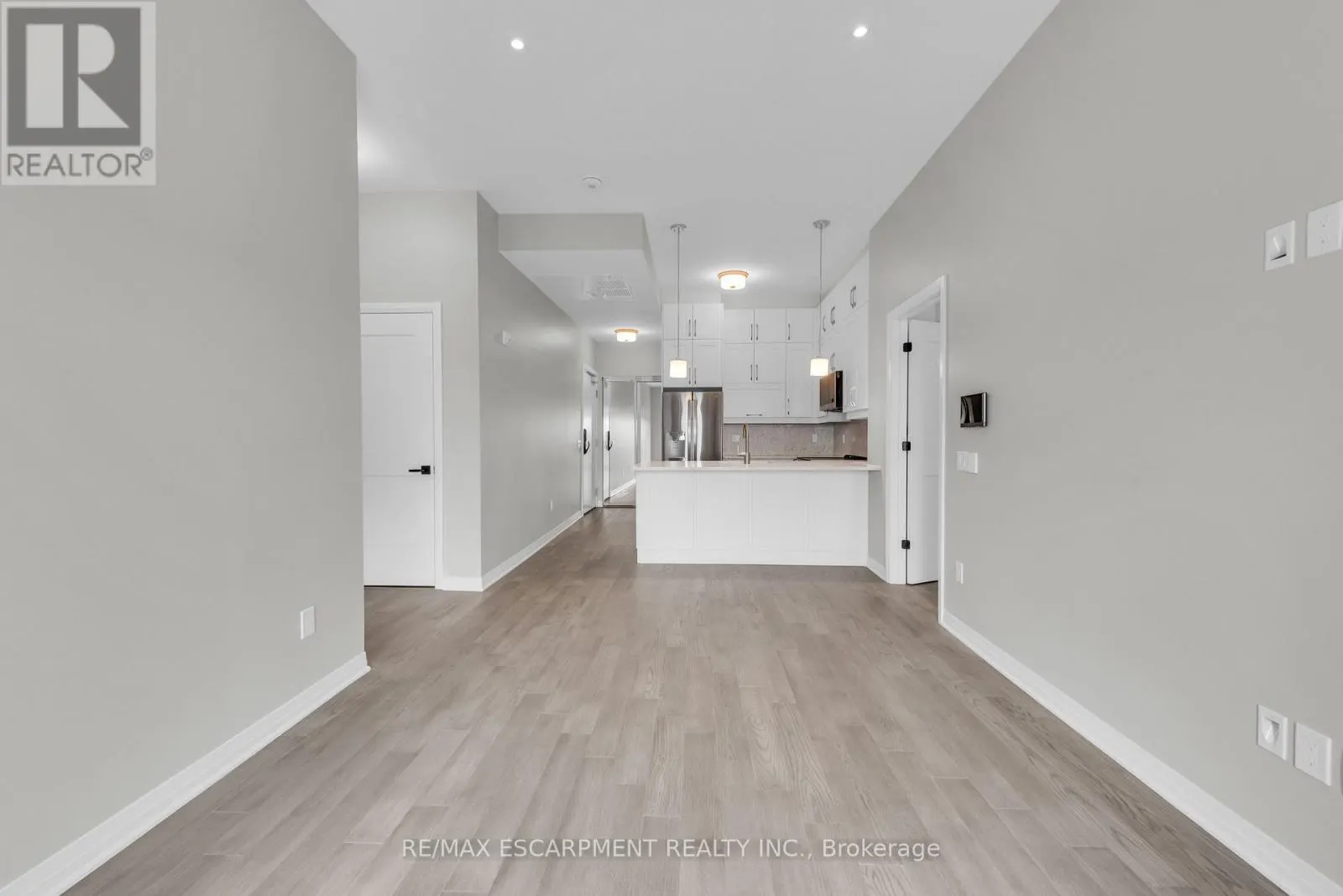 601 - 470 GORDON KRANTZ AVENUE