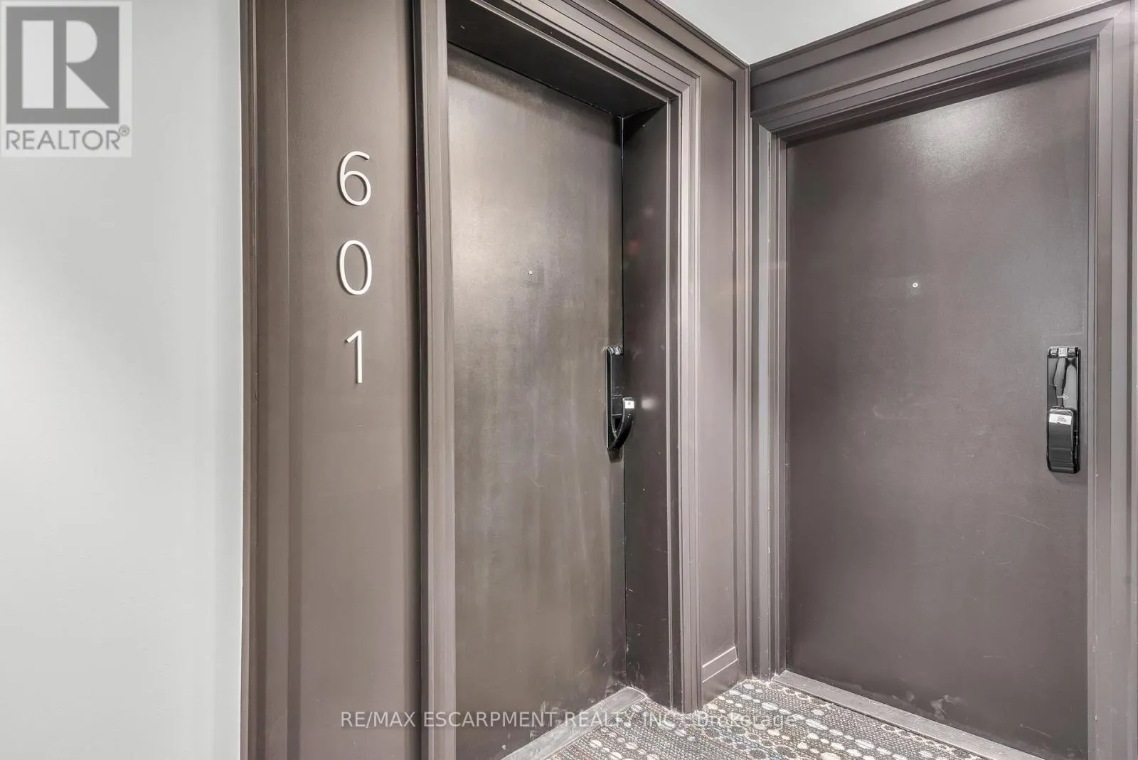 601 - 470 GORDON KRANTZ AVENUE