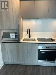 2613 - 2495 EGLINTON AVENUE W