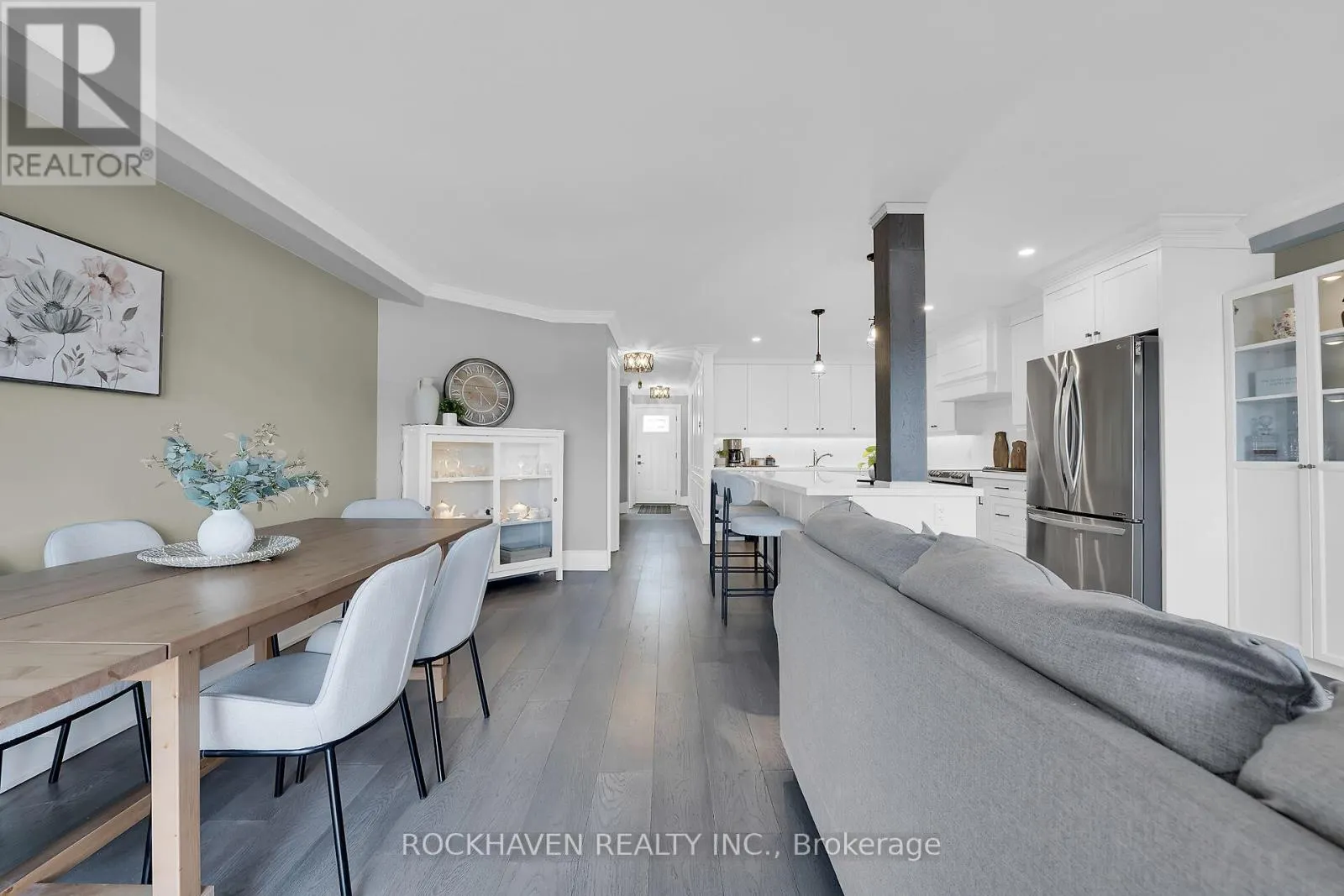 2 - 4201 LONGMOOR DRIVE