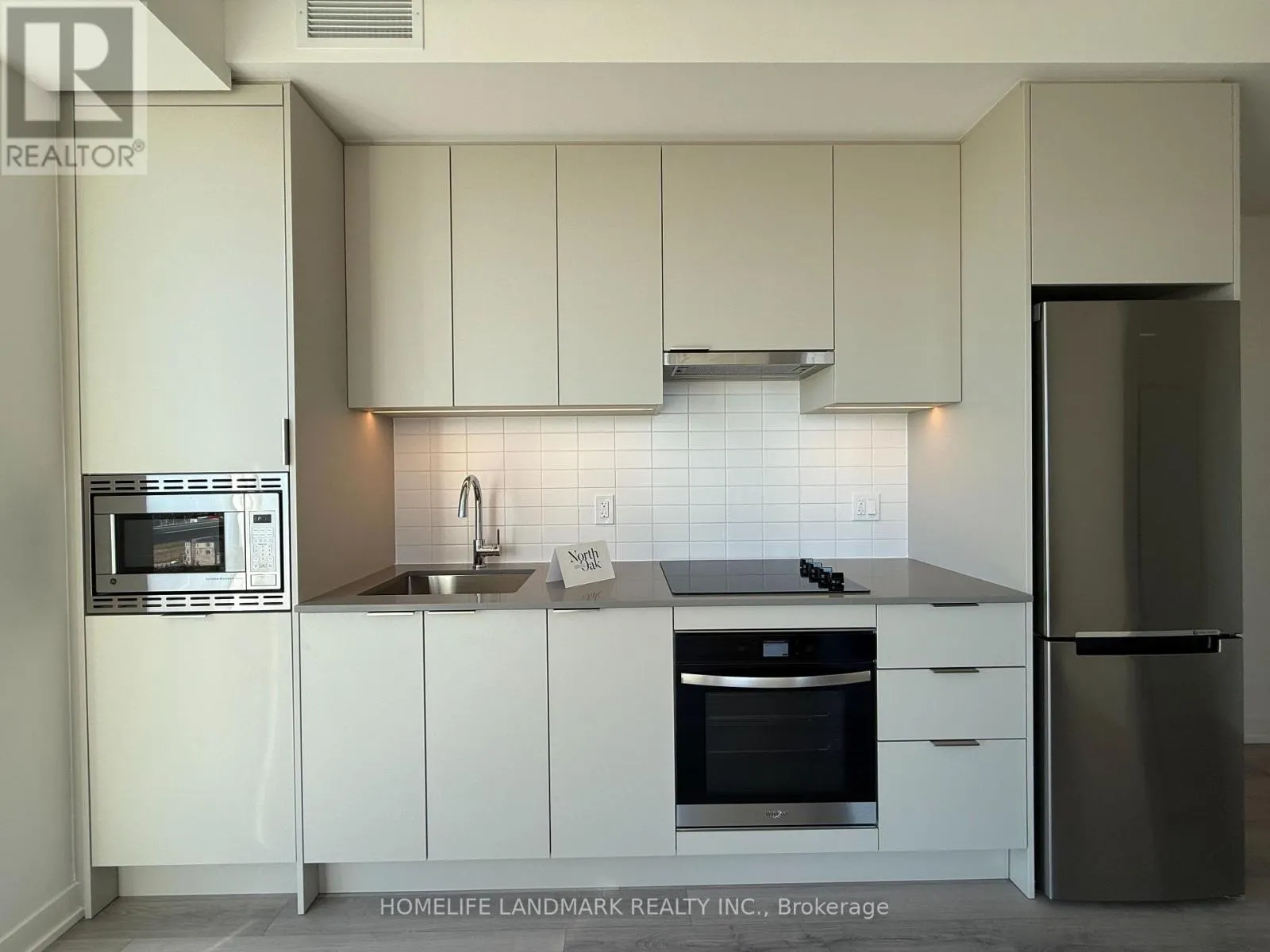 1209 - 3079 TRAFALGAR ROAD