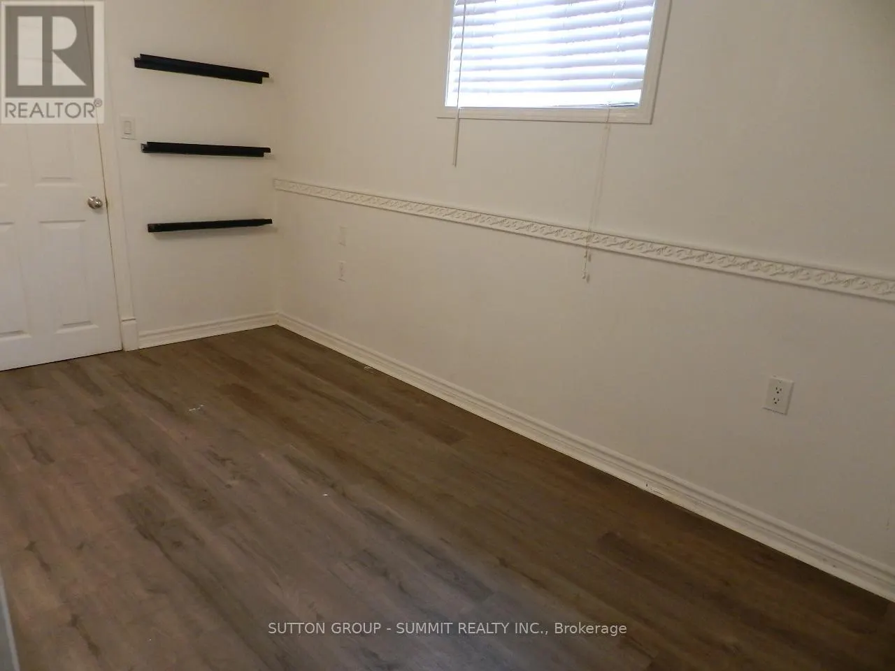 LOWER - 3406 ELLENGALE DRIVE