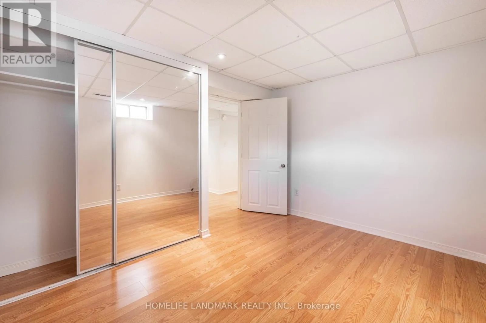 1544 KIRKROW CRESCENT