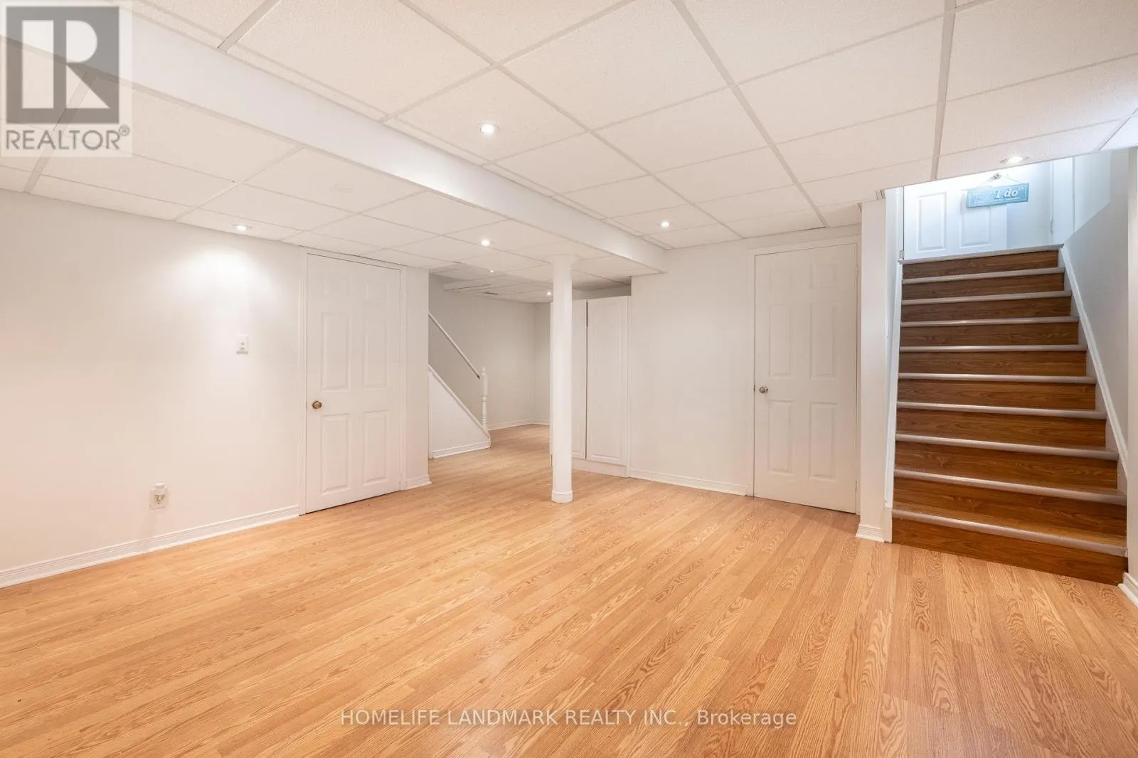 1544 KIRKROW CRESCENT