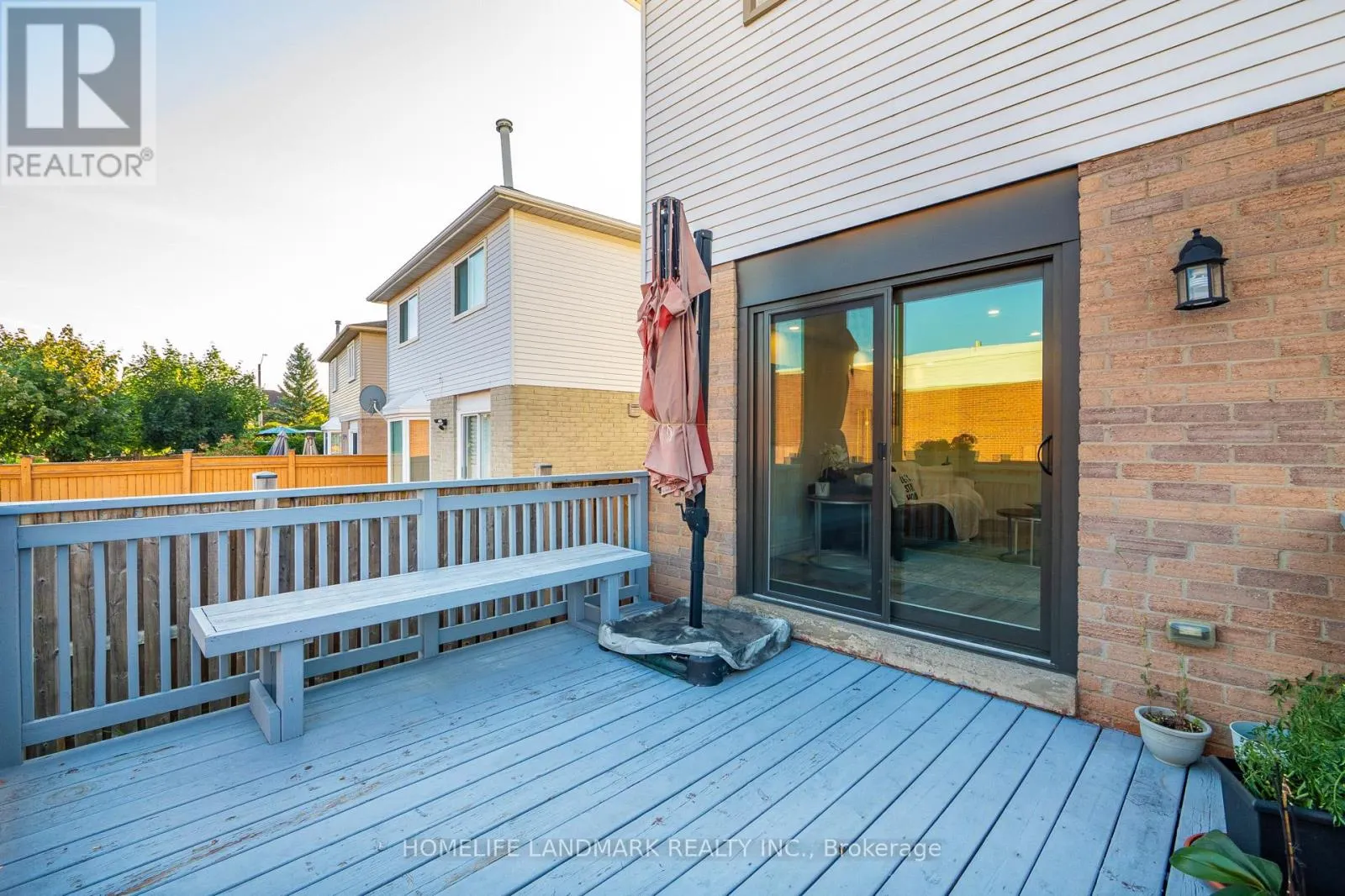 1544 KIRKROW CRESCENT