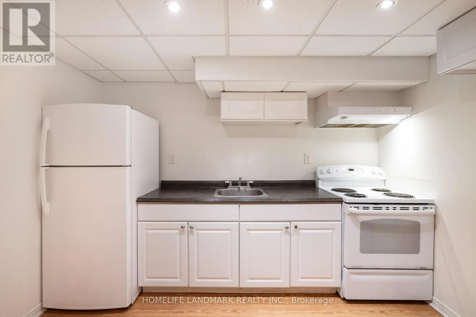 1544 KIRKROW CRESCENT