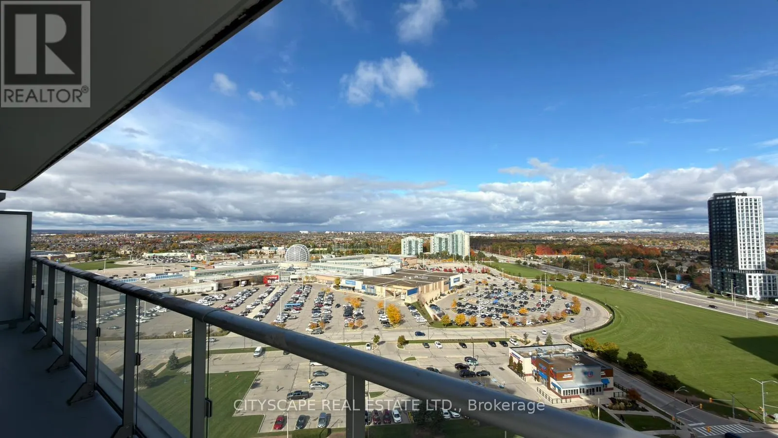 1704 - 4655 METCALFE AVENUE