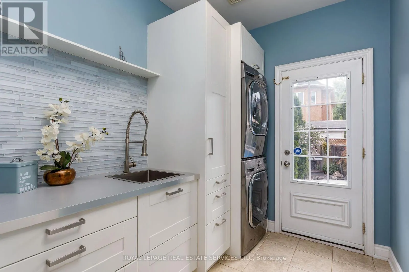 2299 MILLSTONE DRIVE