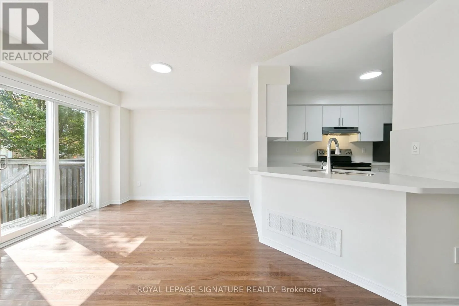 49 - 3150 ERIN CENTRE BOULEVARD