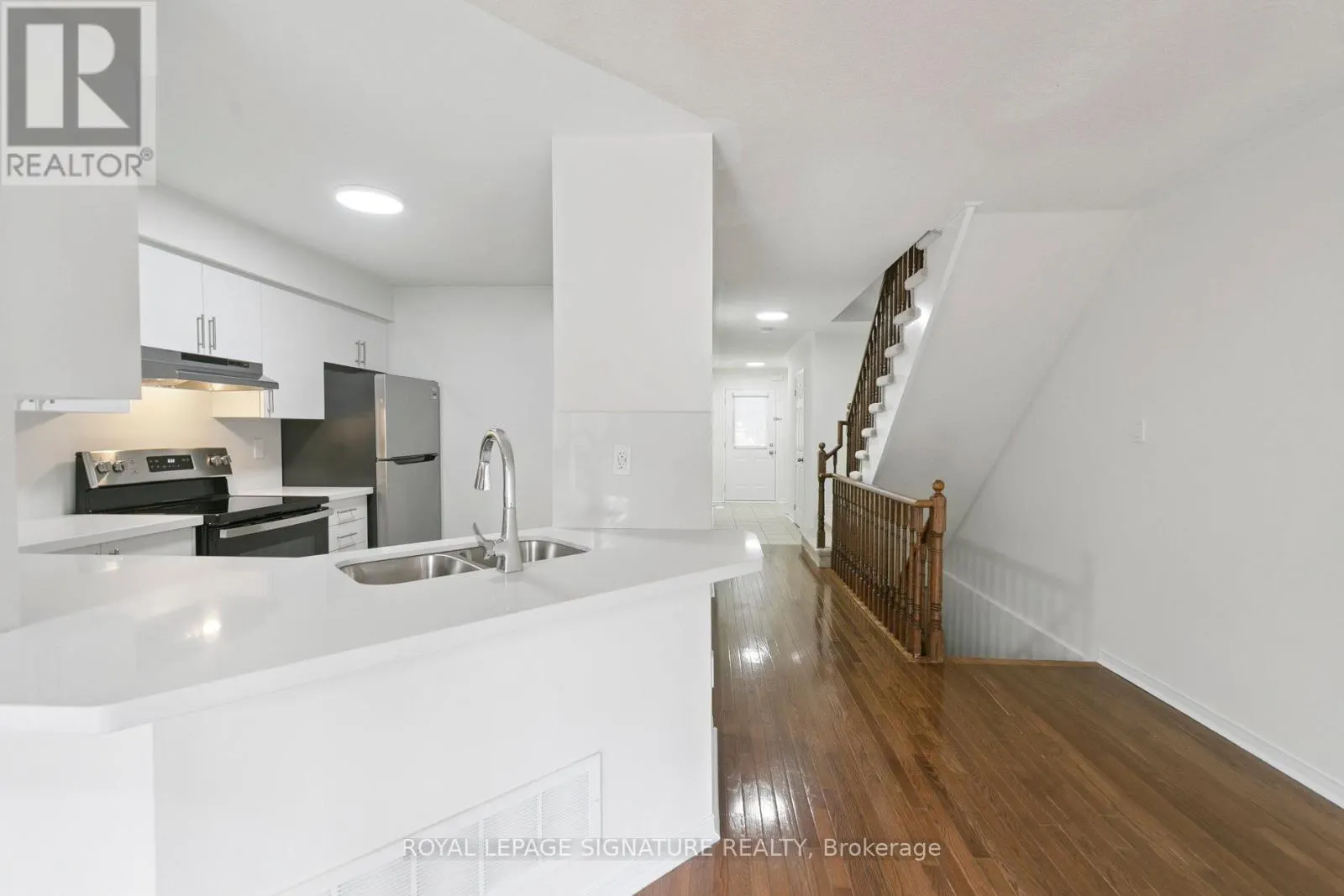 49 - 3150 ERIN CENTRE BOULEVARD