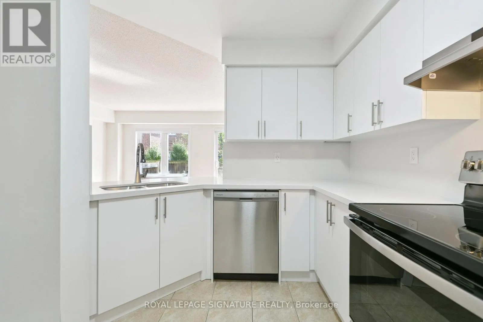 49 - 3150 ERIN CENTRE BOULEVARD