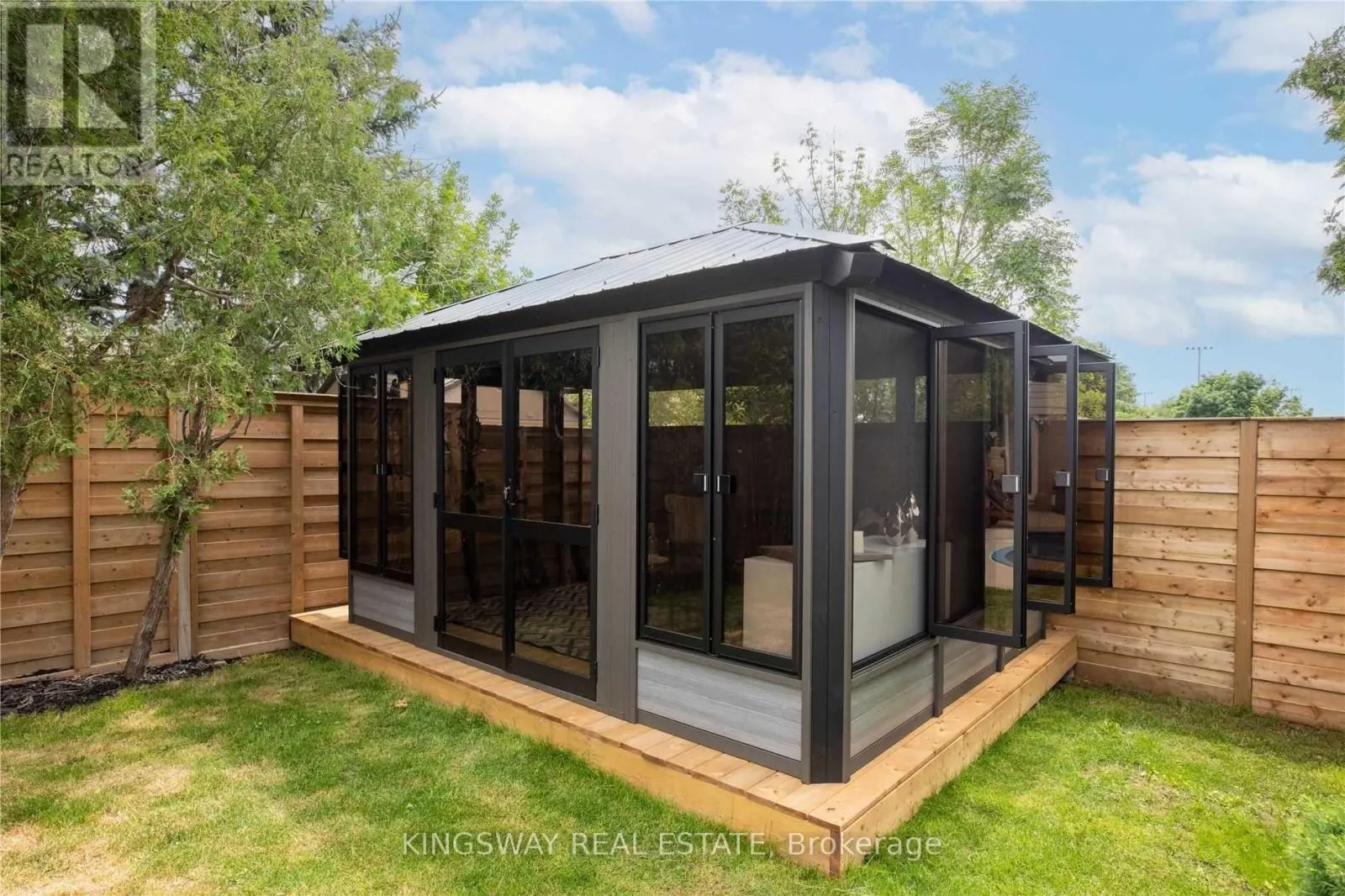 2594 BROMSGROVE ROAD