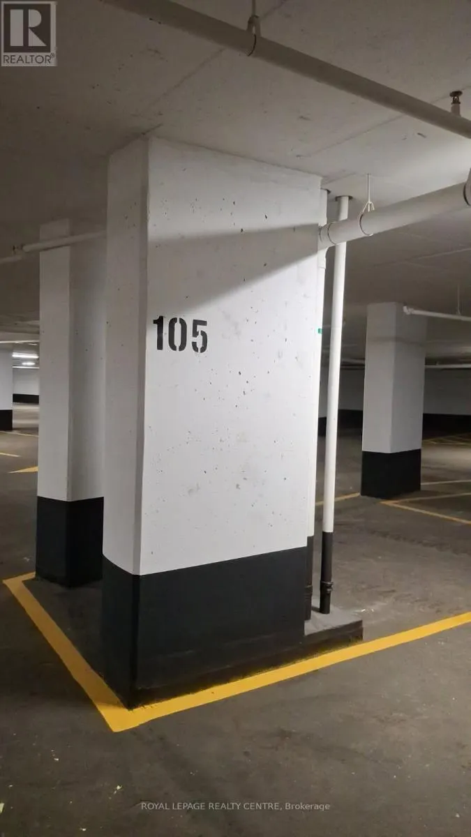 2702 - 2495 EGLINTON AVENUE W