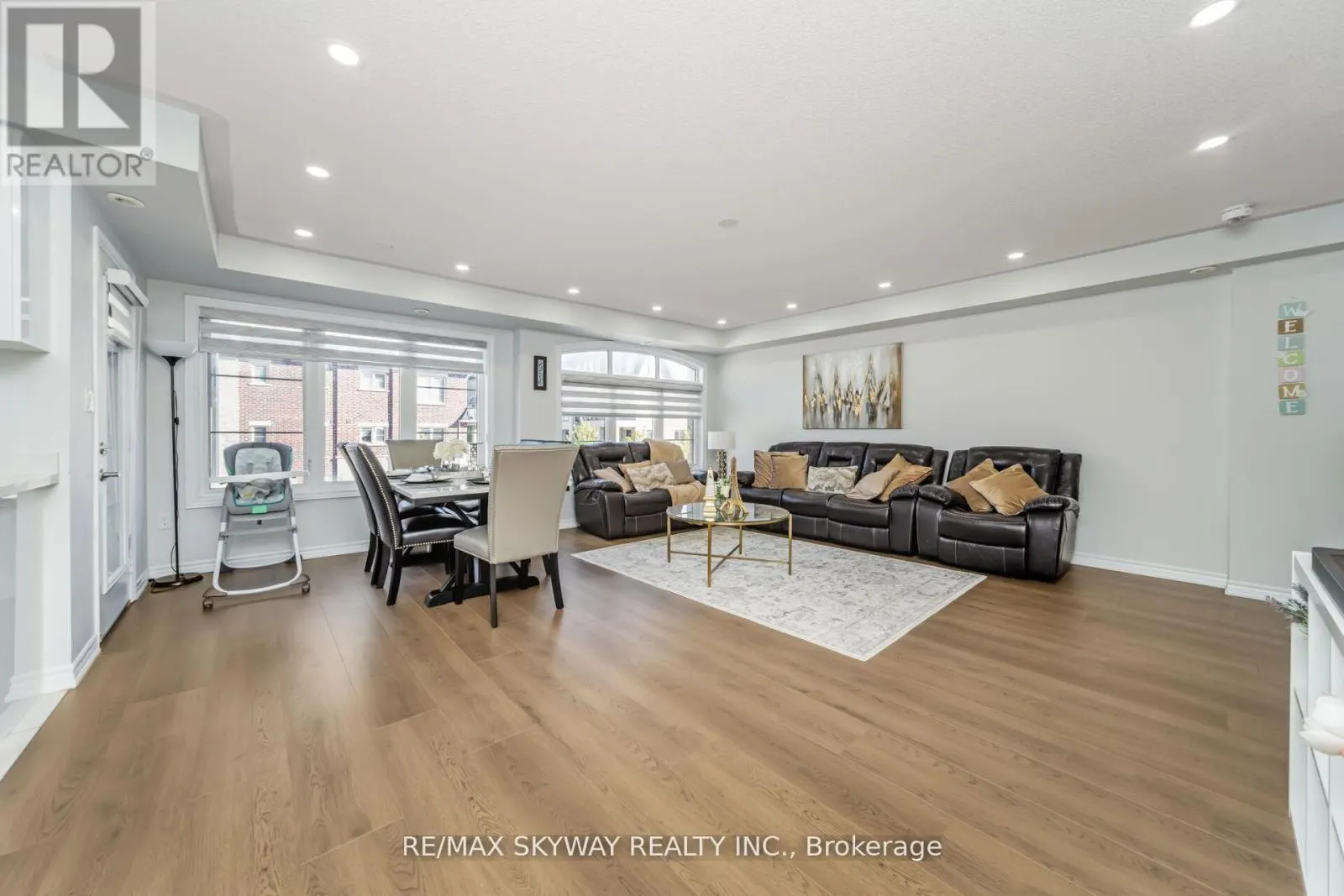 22 - 200 VETERANS DRIVE