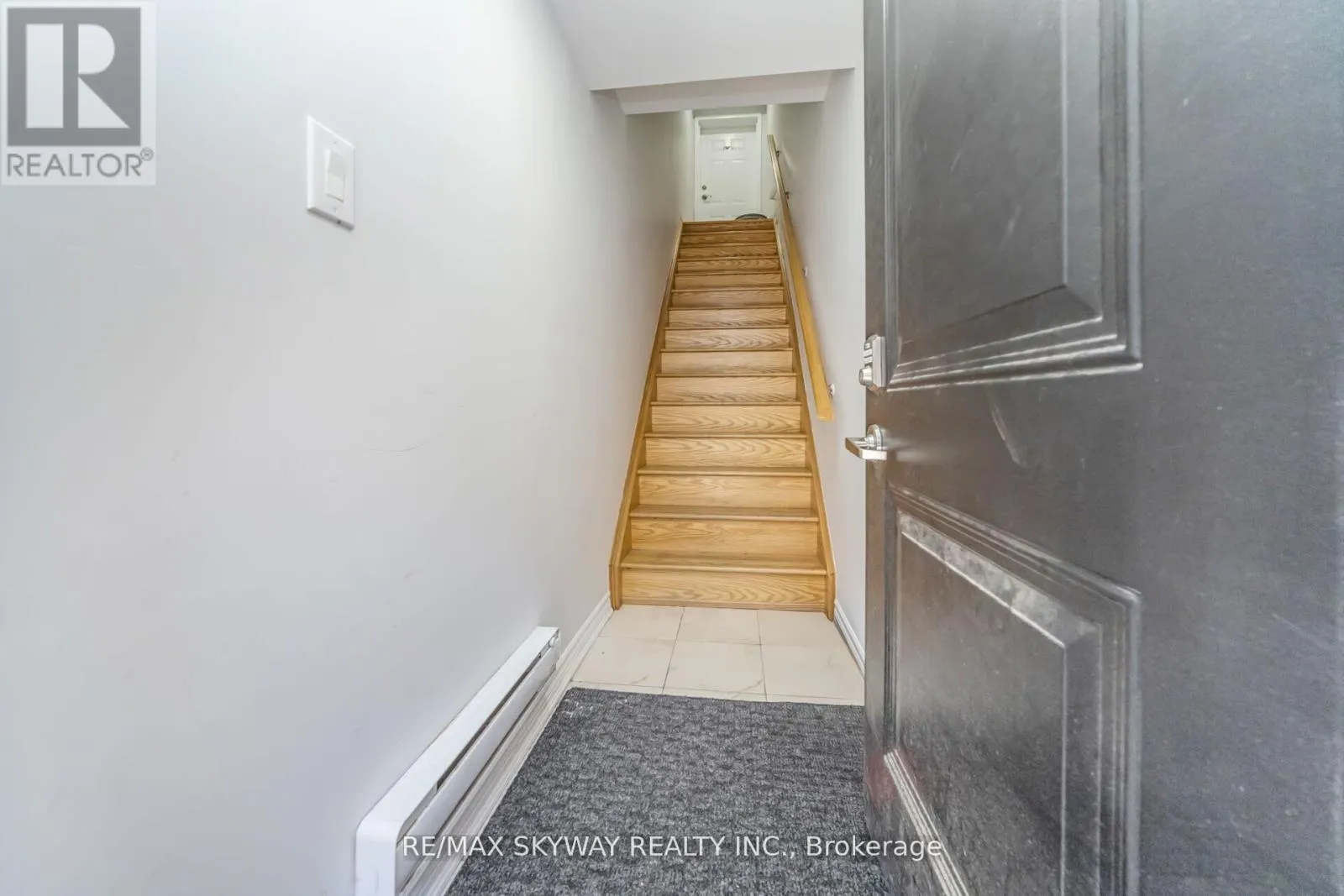 22 - 200 VETERANS DRIVE