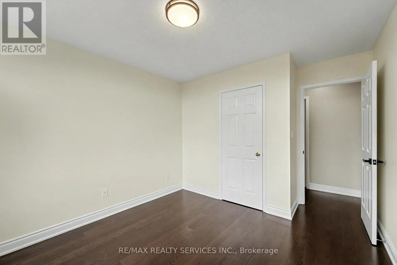 MAIN - 1032 BLUEHERON BOULEVARD