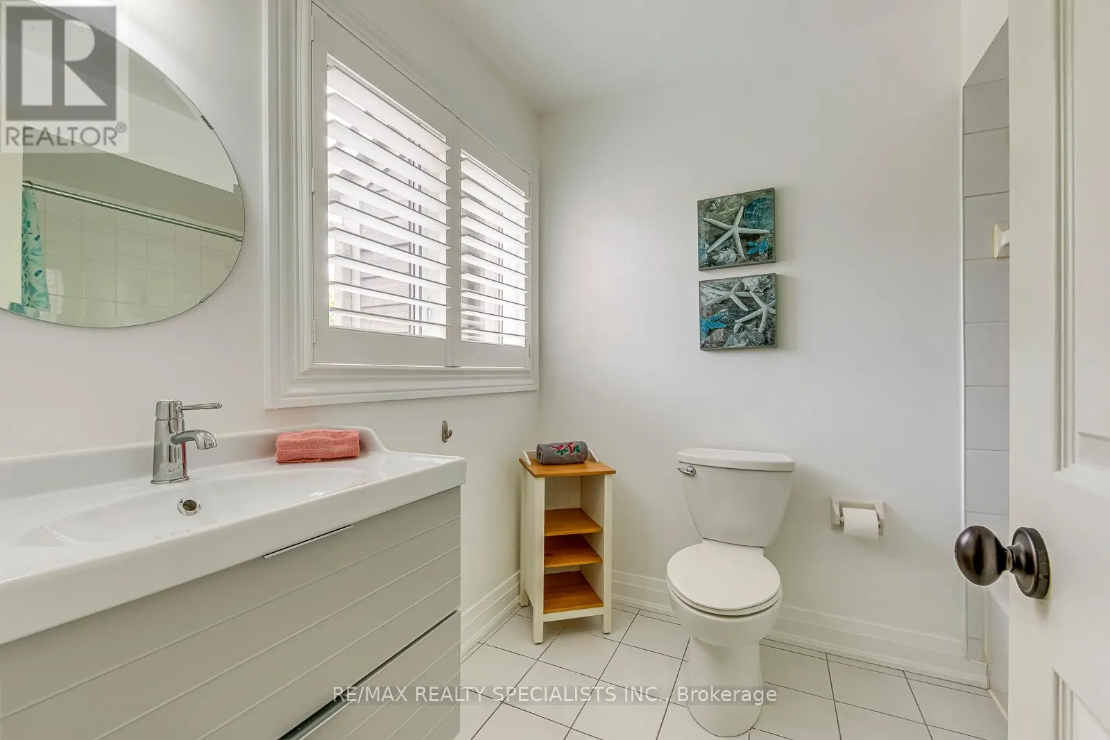 25 - 2199 BURNHAMTHORPE ROAD W