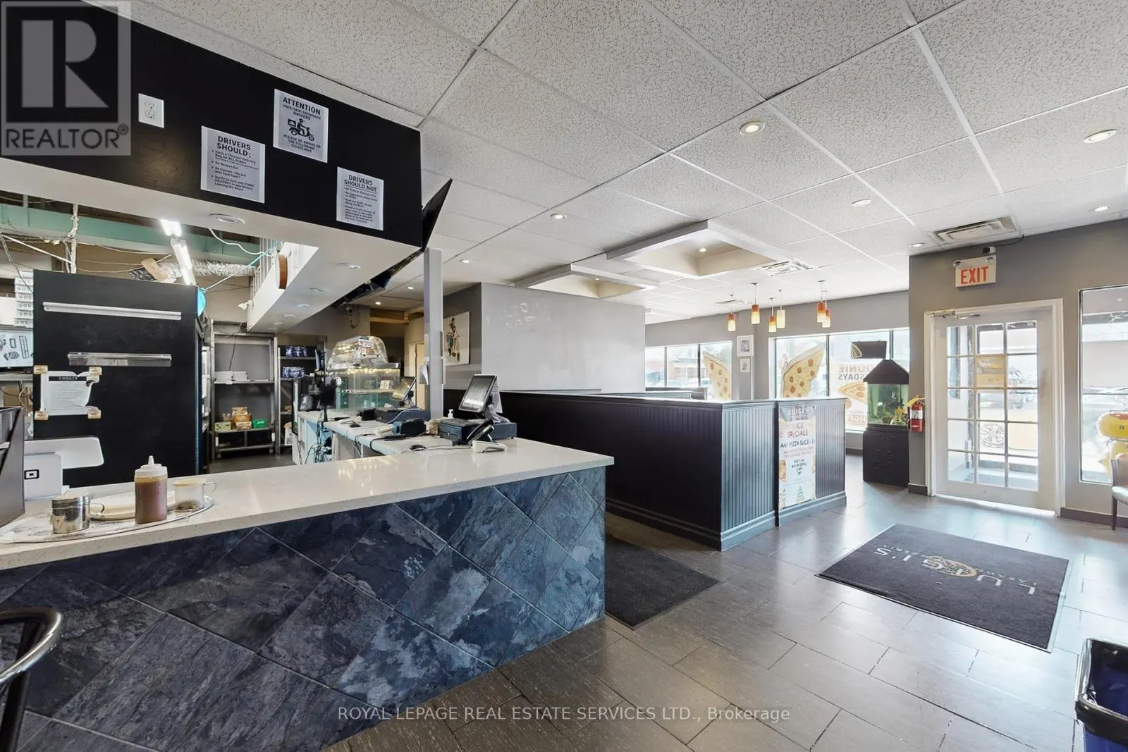 17 COMMERCIAL STREET