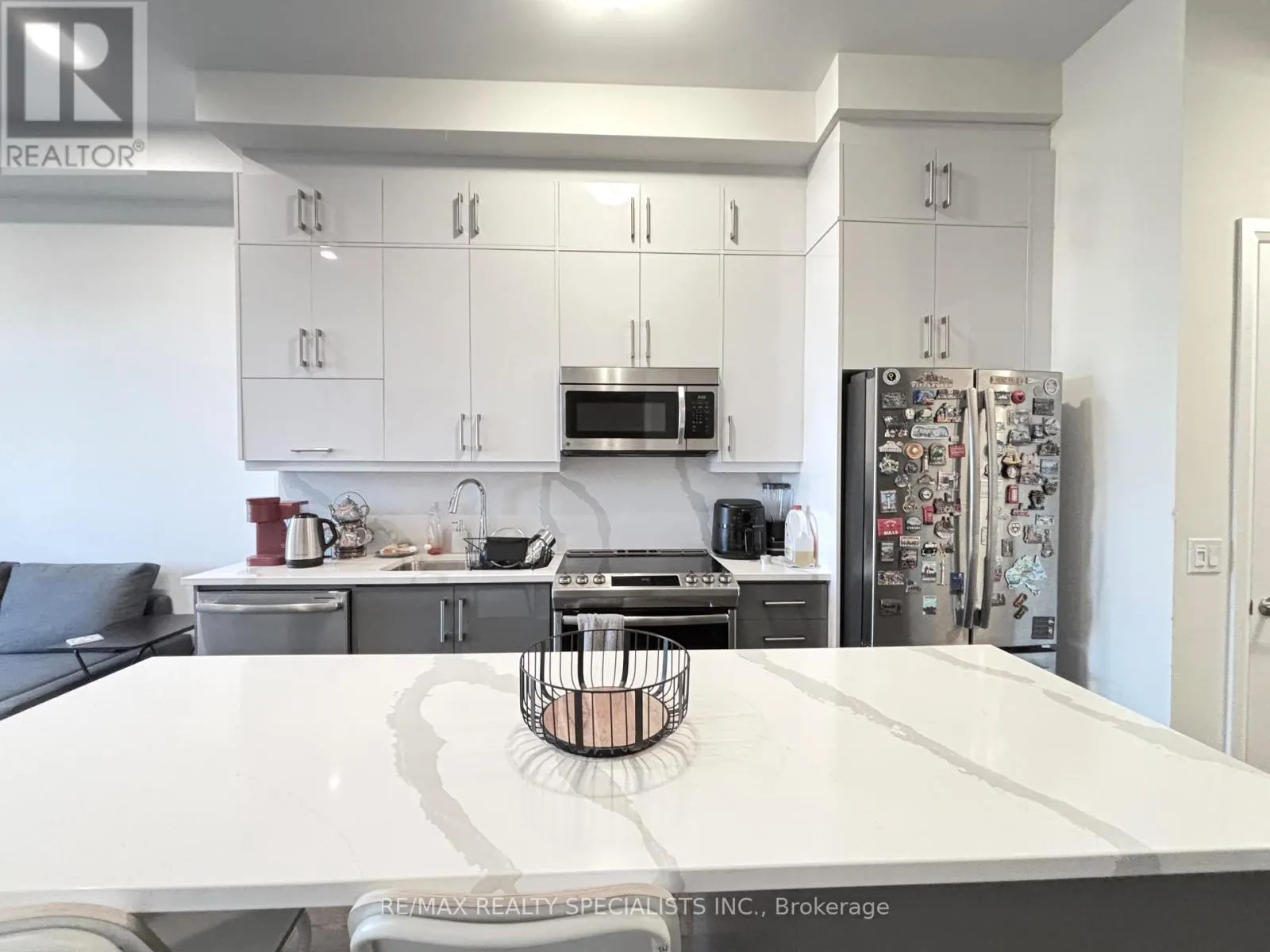 624 - 1105 LEGER WAY