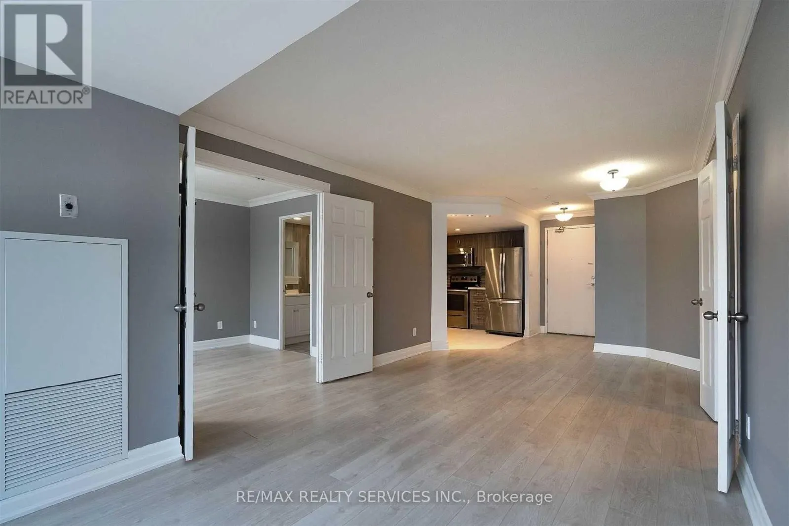 1605 - 4450 TUCANA COURT