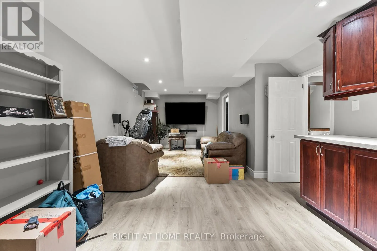 5114 FALCONCREST DRIVE