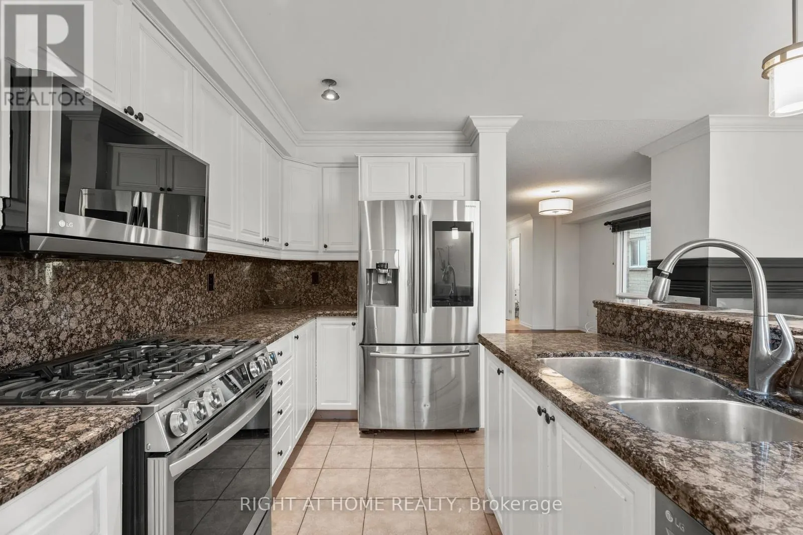 5114 FALCONCREST DRIVE