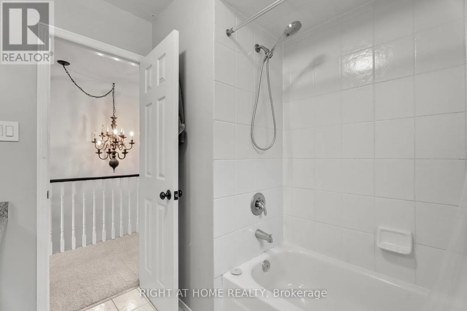 5114 FALCONCREST DRIVE