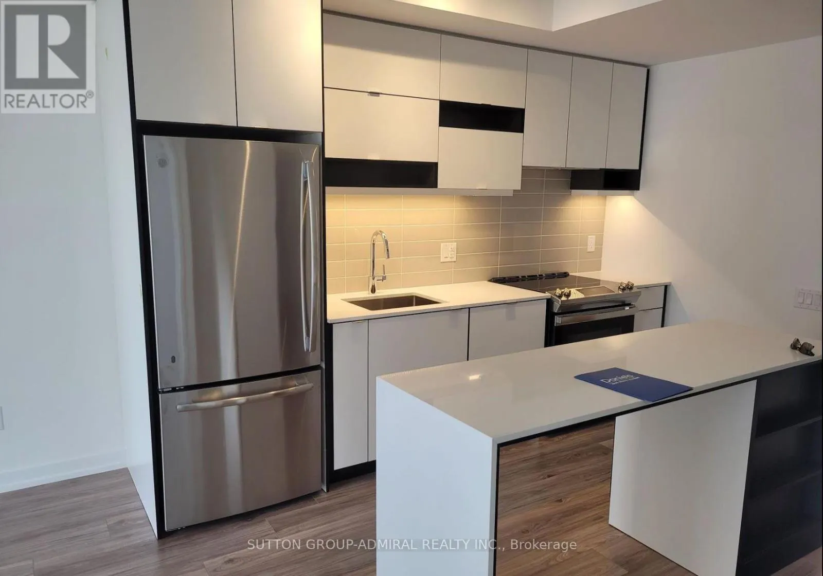 1307 - 4065 CONFEDERATION PARKWAY