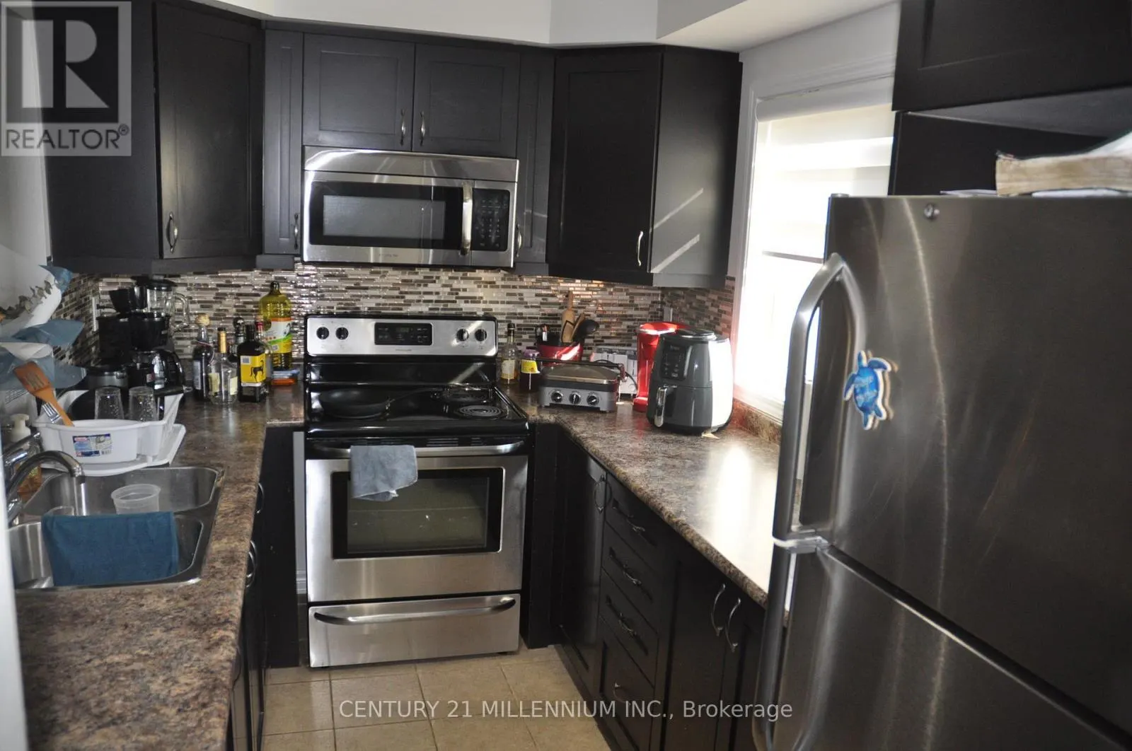 26 - 84 BAYCLIFFE CRESCENT