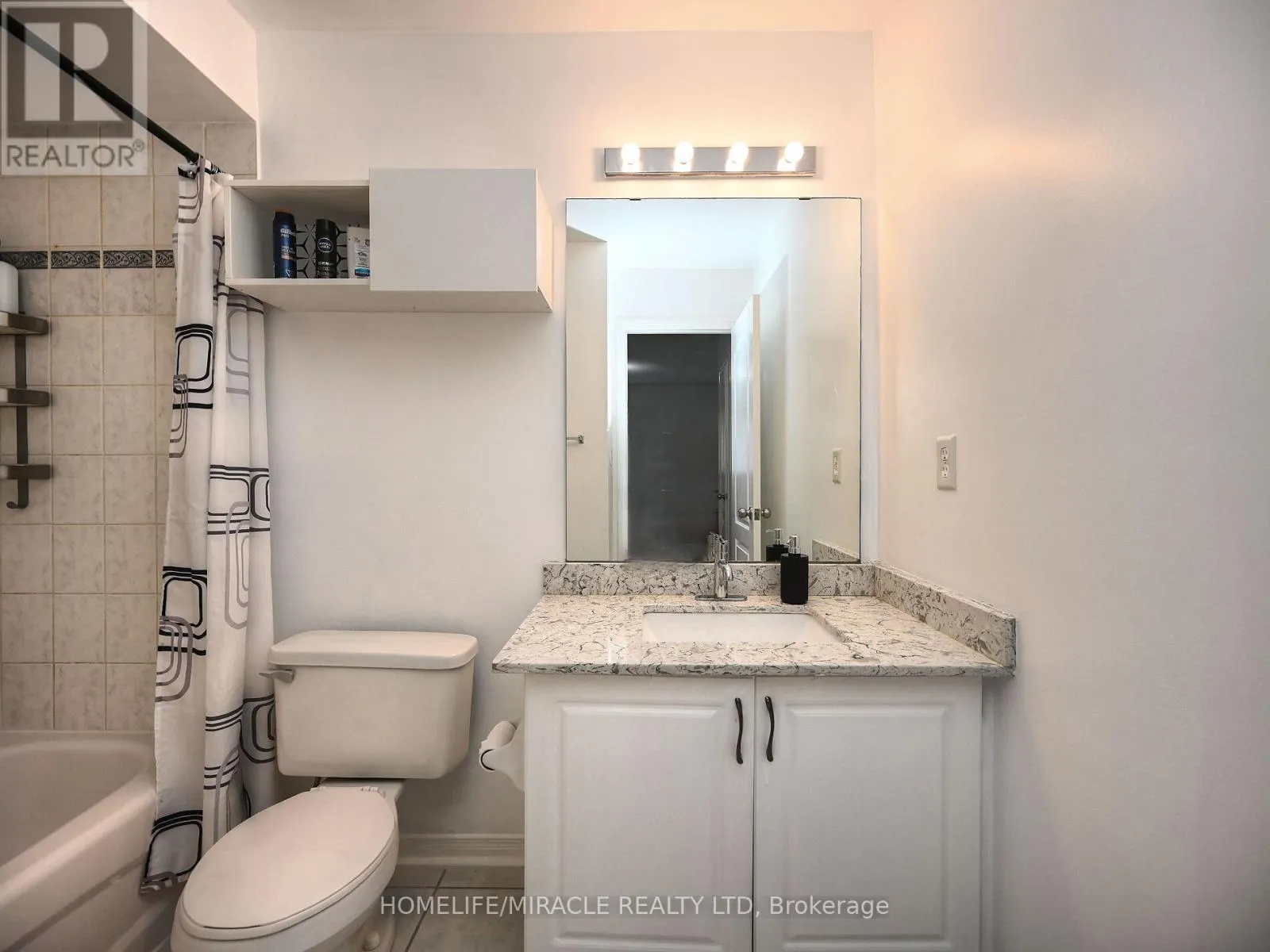 4717 COLOMBO CRESCENT