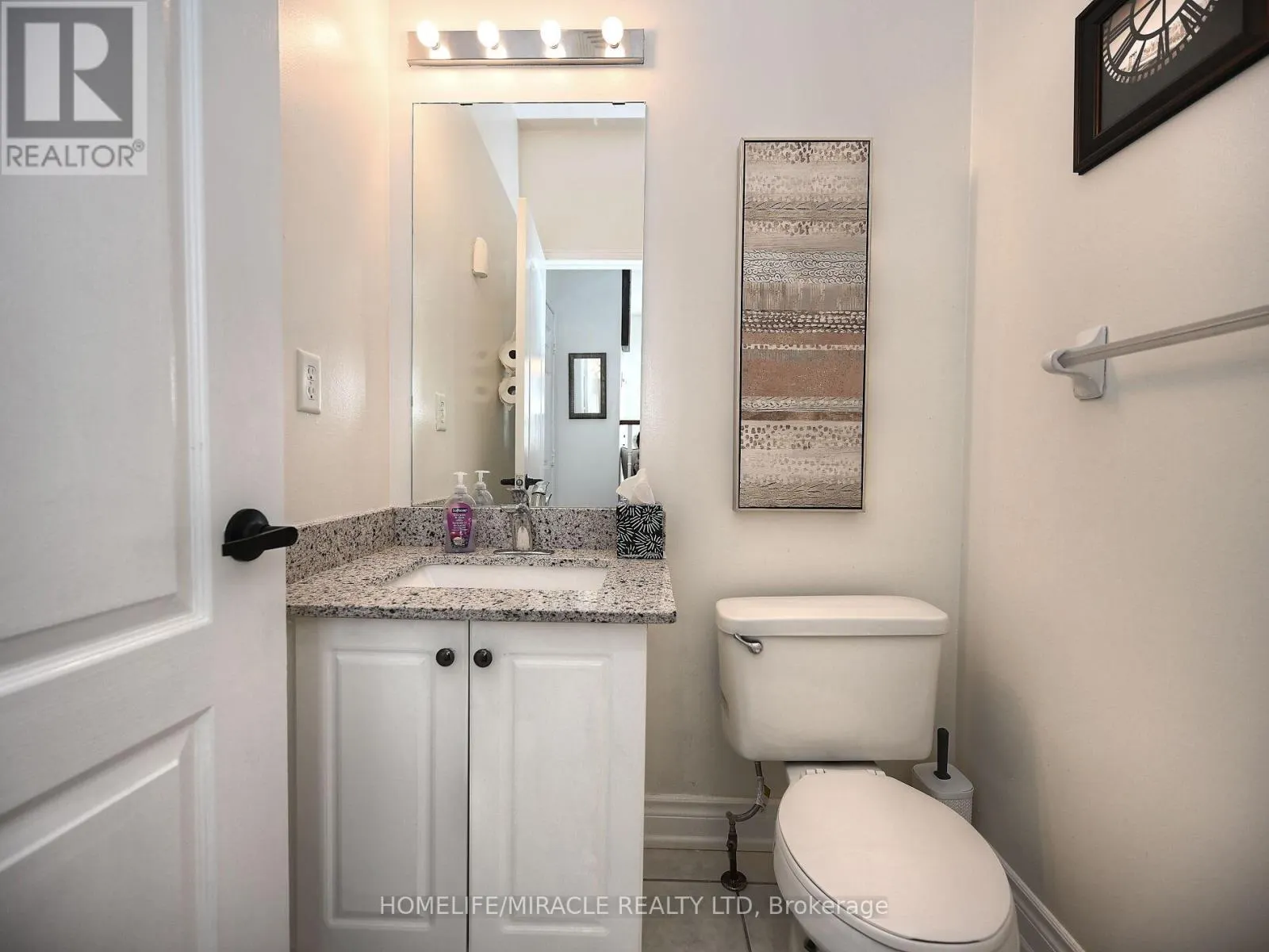 4717 COLOMBO CRESCENT