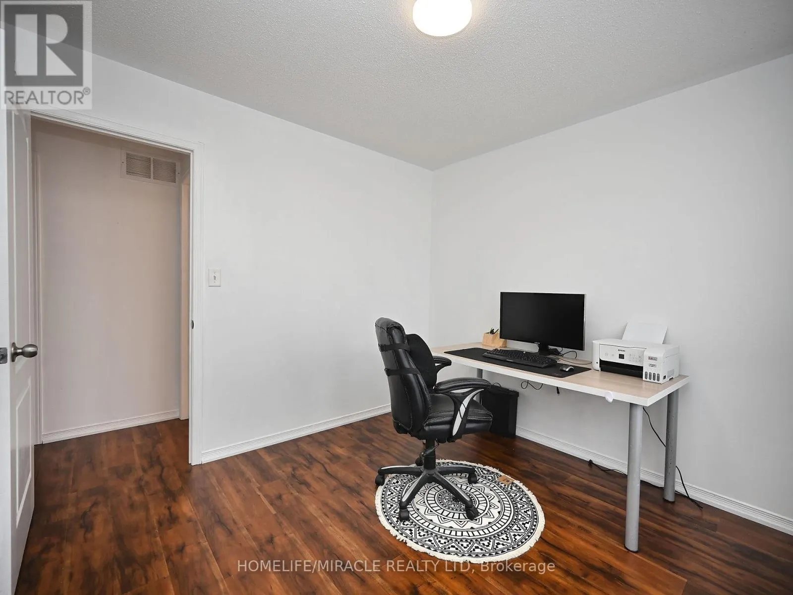 4717 COLOMBO CRESCENT