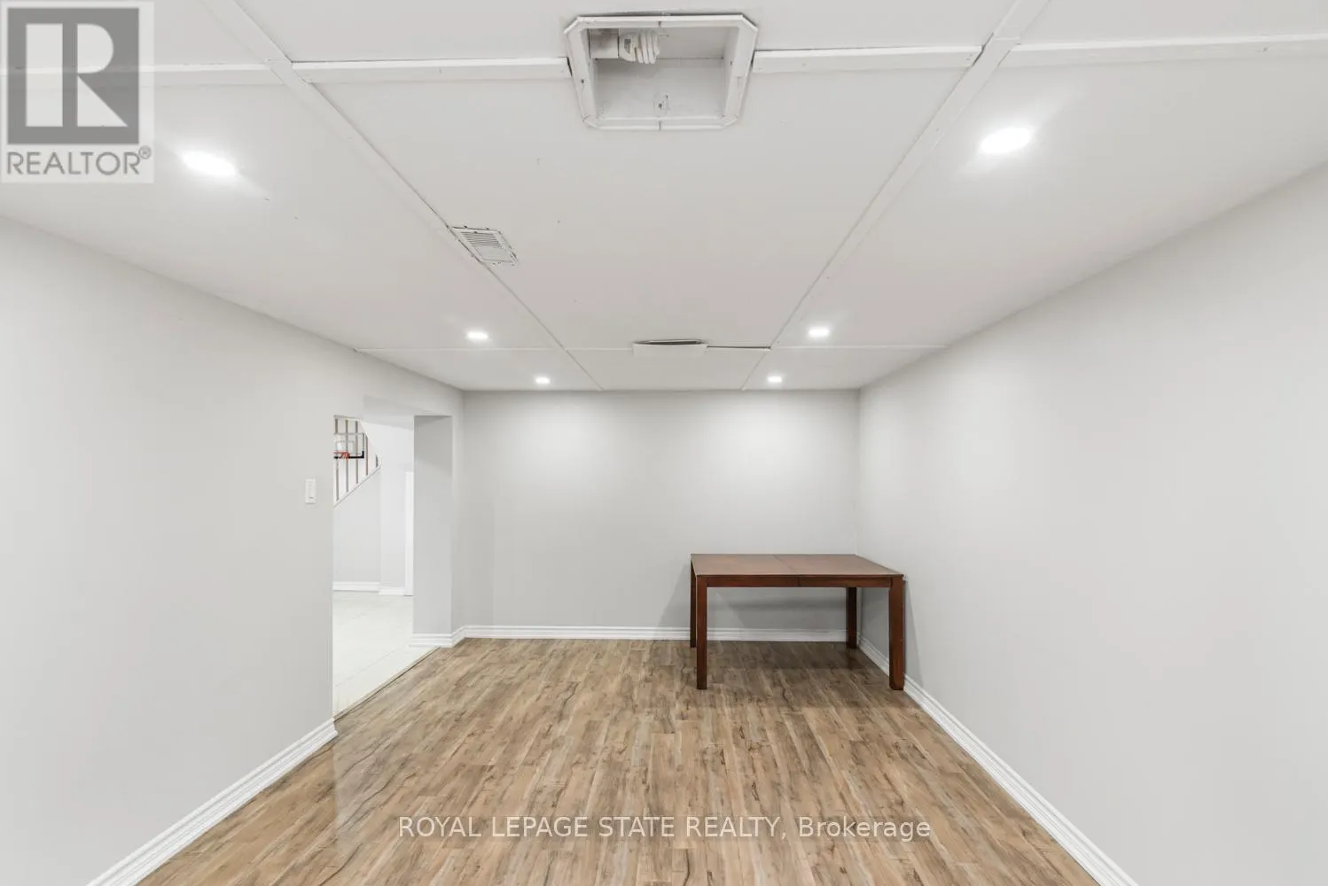 2278 MOUNT FOREST DRIVE