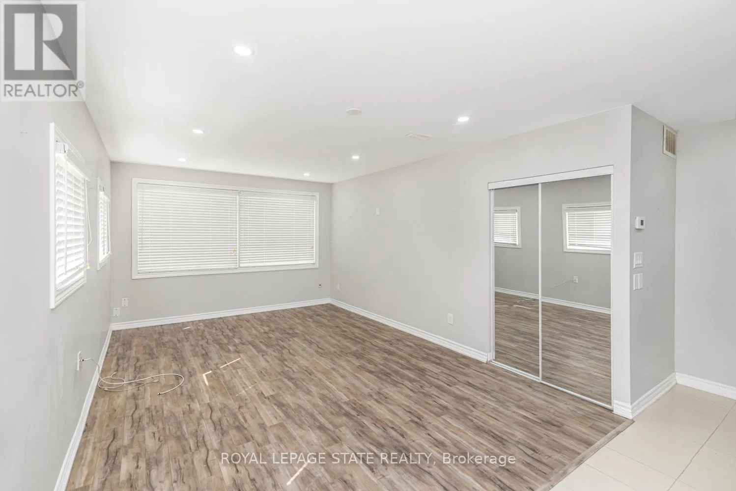 2278 MOUNT FOREST DRIVE